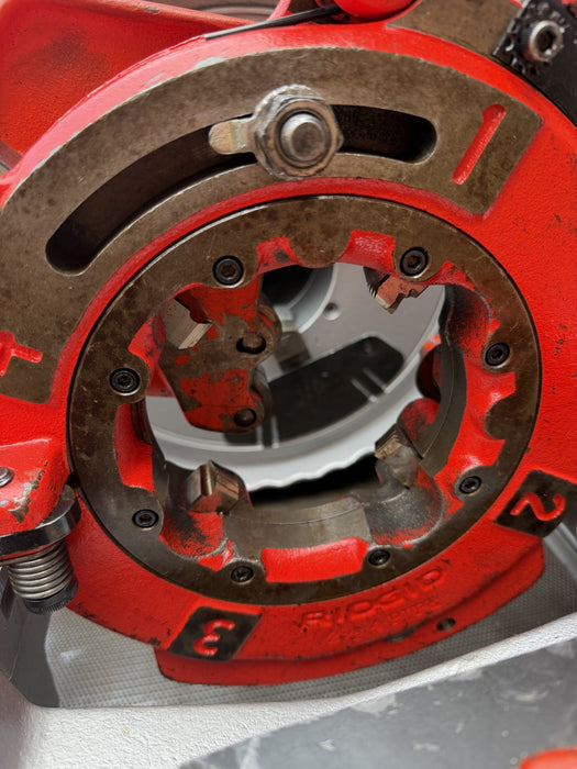 Ridgid 1224 Threader Pipe Threading Machine 1/2 to 4” 714 711 die Heads.  Works