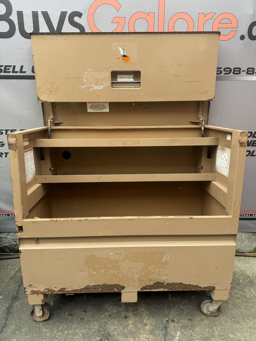 KNAACK 89 Piano-Style Jobsite Box 60"x30"x49" 47.8cu ft.  Good Condition.