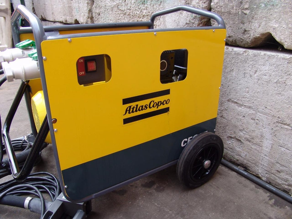 ATLAS COPCO CFG67 HIGH FREQUENCY HONDA GENERATOR WITH 4 CONCRETE VIBRATORS NEW!