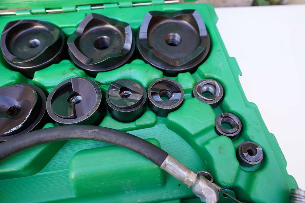 Greenlee 7310 1/2 to 4 inch Hydraulic Knock Out Punch and Die Set #2 tested