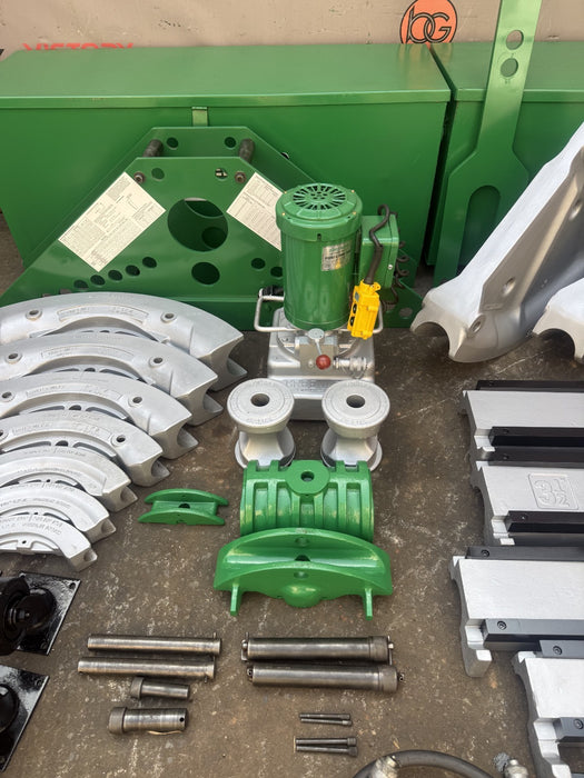 Greenlee 885 Hydraulic Pipe Bender 1-1/4 to 5 Rigid IMC and 885TE 2-1/2-4” EMT