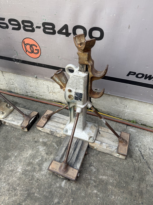 Simplex A1029 Aluminum Railroad Jacks 10 Ton Capacity Both Work Fine.