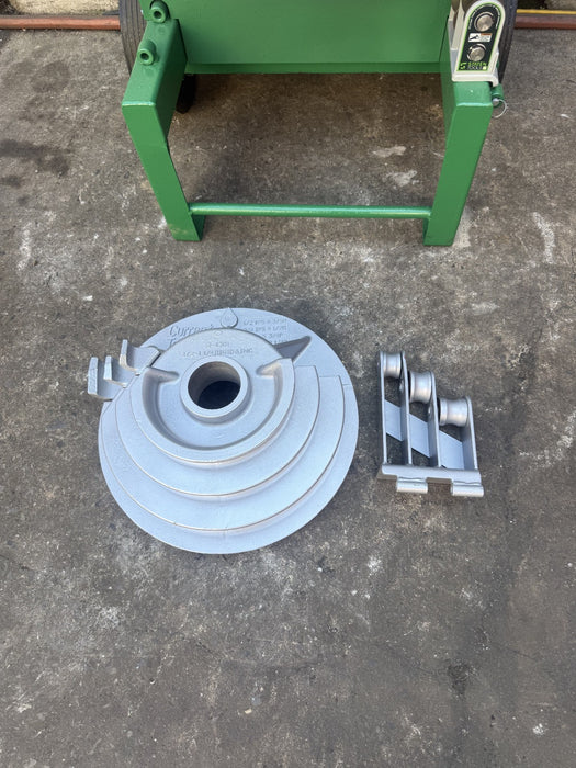 Greenlee 555 Conduit Pipe Bender 1/2"-2" RIGID & IMC   Works Great.  6/1  #3
