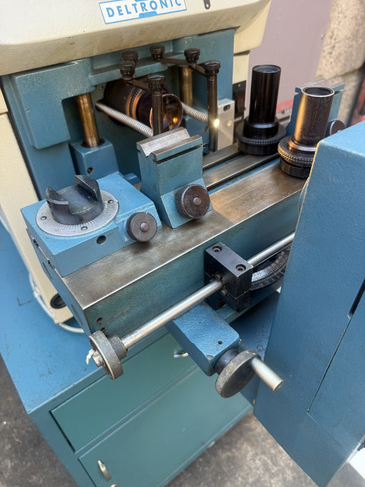 Deltronic 14" Optical Comparator DH14-MPC4, Surface Illumination, DRO.