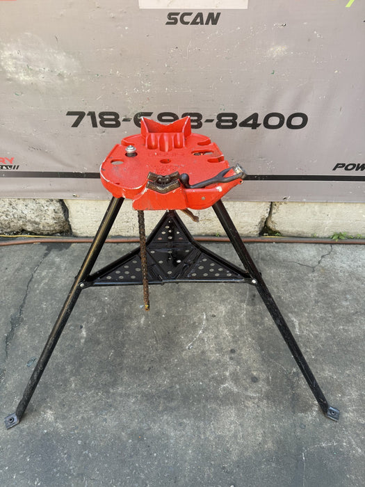 Ridgid 460 Tristand Portable Chain Pipe Vise 1/8" to 6" Tripod Stand  NICE.