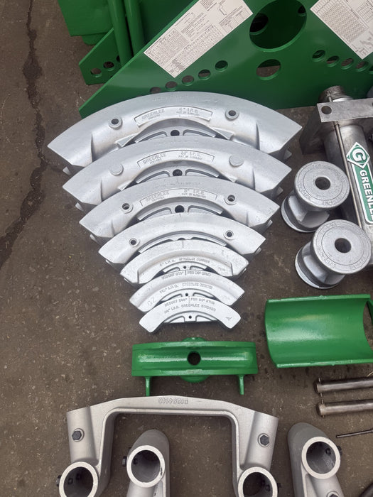 Greenlee 885 Hydraulic Pipe Bender 1-1/4”-5” Rigid Pipe.  Bending Table.  10/8