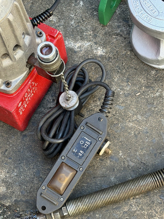 Greenlee 777 1/4 - 4 inch Rigid Hyd. Pipe Conduit Bender With Electric Hyd. Pump