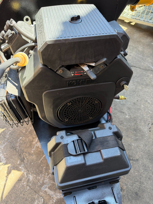 Meyer Versa Vac Insulation Vacuum 19HP Kohler Motor Works Great !