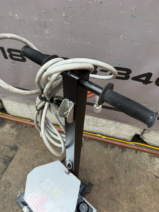 Essex Silver-Line Square Sander 1218R