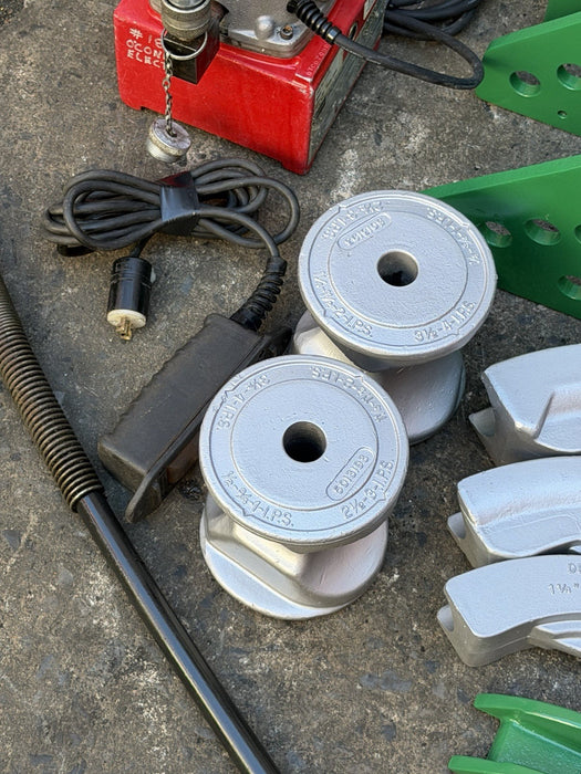 Greenlee 777 1/4 - 4 inch Rigid Hyd. Pipe Conduit Bender With Electric Hyd. Pump