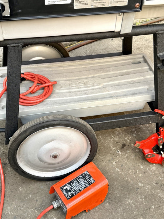 Ridgid 1224 Threader Pipe Threading Machine 1/2 to 4” 714 ,711 Dies Tested  MINT