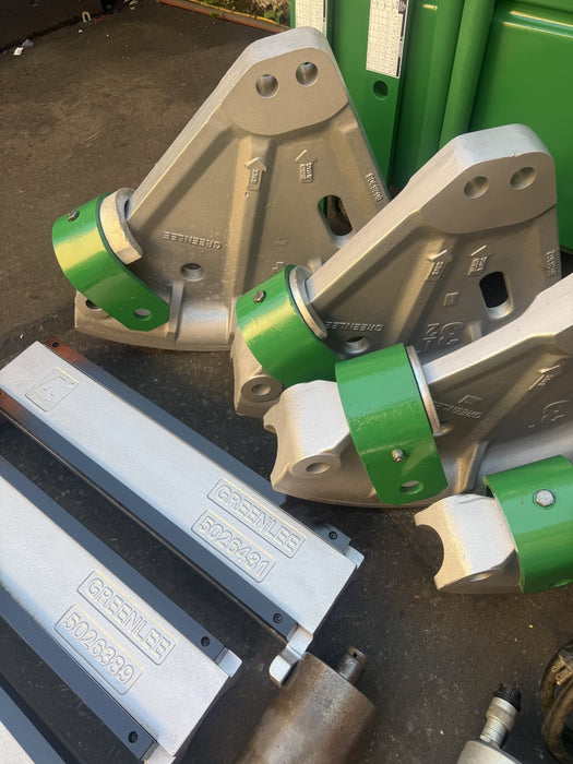 GREENLEE 881  Hydraulic Pipe Bender 2-1/2" to 4", with a 960 Pump  Great Shape!
