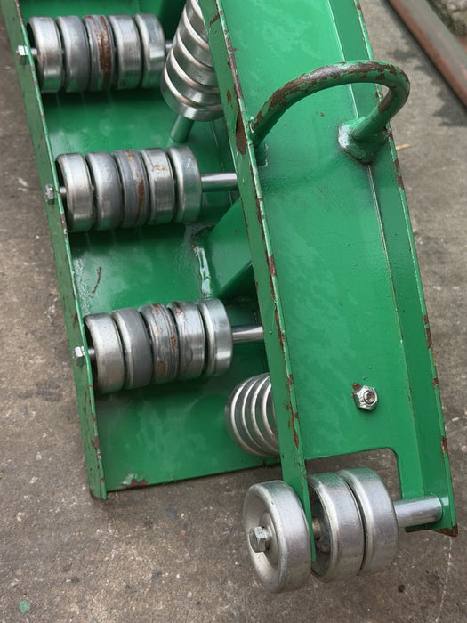 Greenlee 20249R Right Angle Rollers, 24-Inch, Radius 90-Degree Excellent