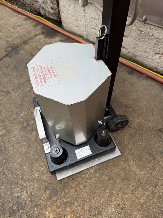 Essex Silver-Line Square Sander 1218R