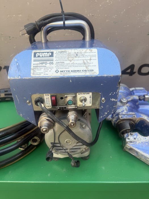 Nitto Kohki HS07-1624 Hydraulic 50 Ton Punch with HPD-05 Pump.  Works Fine.