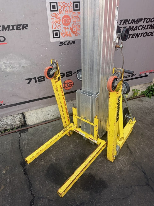 Used Sumner 783652 2124 Series 24 ft Contractor Lift 650 lbs Capacity