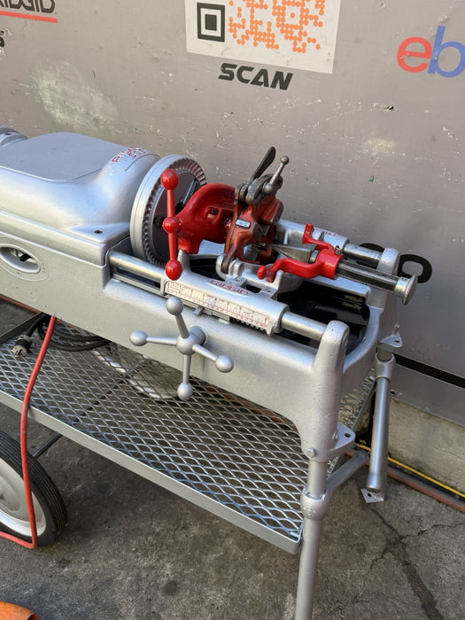 Reconditioned RIDGID® 535 V1 Pipe Threading Machine with 811 Die Head, Cart BG2