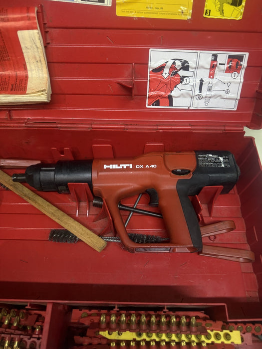 Hilti DX A40 Powder Actuated Concrete Nail Gun Case Extras Works Great
