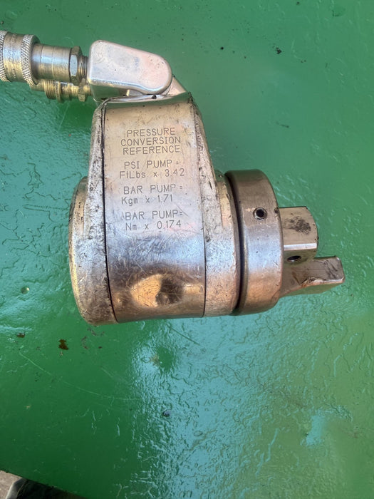 Hytorc Avanti 3 Hydraulic Torque Wrench 1” Drive 460-3,084 Ft Lb  Works well.