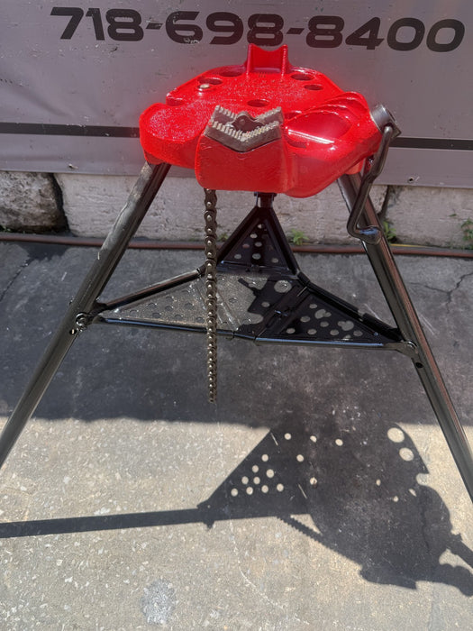 Ridgid 450 1/8 to 5 inch Tripod Pipe Vise for Ridgid Pipe Great Shape #10 8/7/26