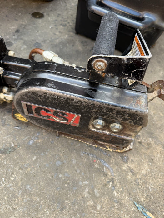 ICS Hydraulic Power Unit 890F4P95 and Concrete Saw 890F4 121HRS Great Condition
