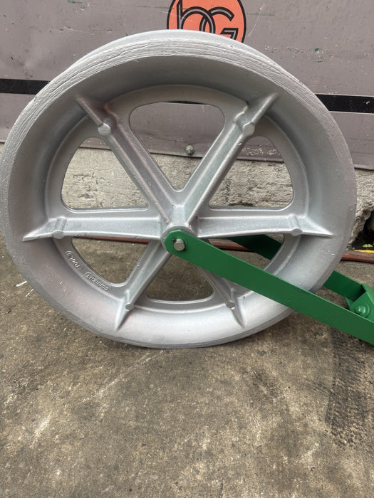 Greenlee 24 inch  4000lbs  Sheave Cable Puller  Tugger.  Works Fine. 6/10 #4