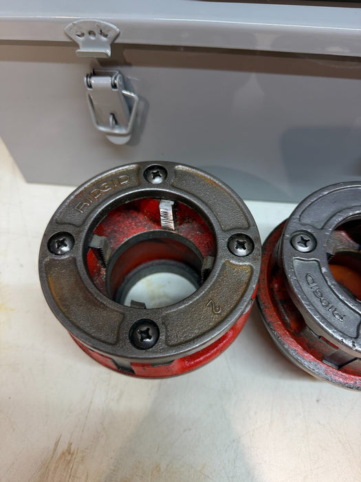 RIDGID 700 Pipe Threader w/ 12-R Die Set & "BRAND NEW" Metal Case (100% TESTED)