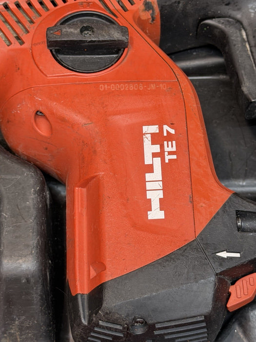 Hilti TE 7 Hammer Drill SDS Rotary Hammer 120V, 6.3A, 60Hz