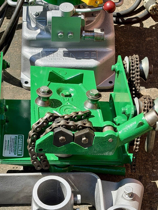 Greenlee 885 Hydraulic Pipe Bender 1-1/4 - 5 Rigid IMC, 960 Pump 1802 Table Mint