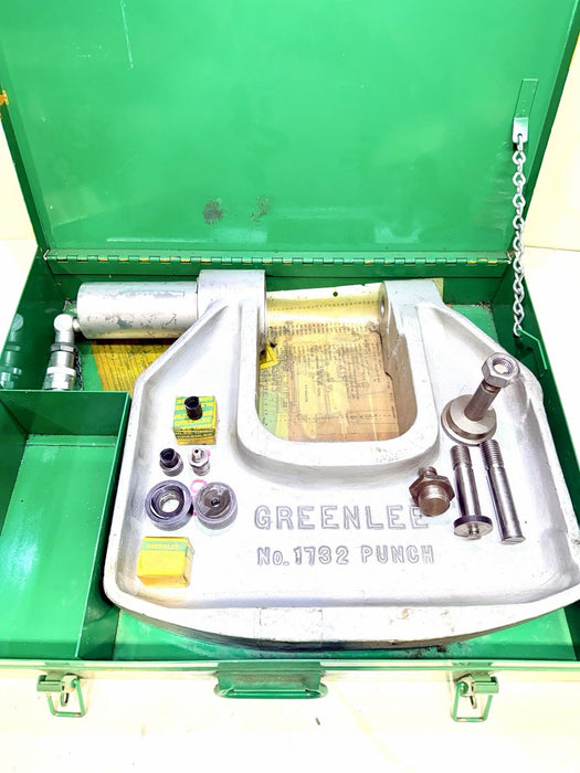 Greenlee 1732 C-Frame Knockout Punch Driver With Case & Accessories