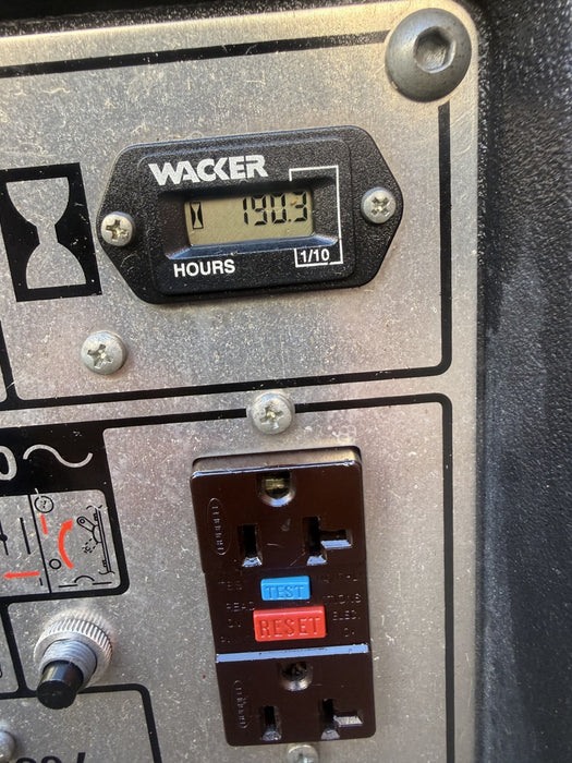 Wacker Neuson GP9.7  9,700W Portable Generator  190 hours.  Works Fine.