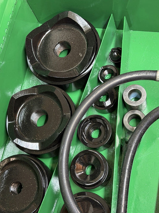 Greenlee 7310SB Slug Buster KO Knockout Punch Set 1/2" - 4" , 767 Pump & Box BG2