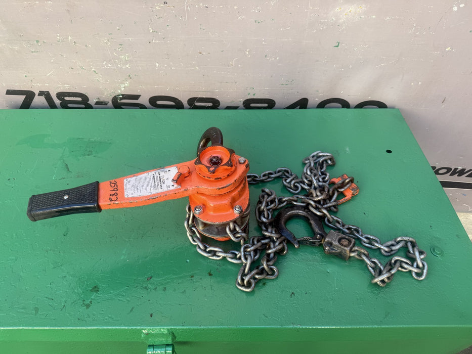 CM Series 653 1-1/2 Ton Lever Chain Hoist 12 Ft Lift Manual Come Along