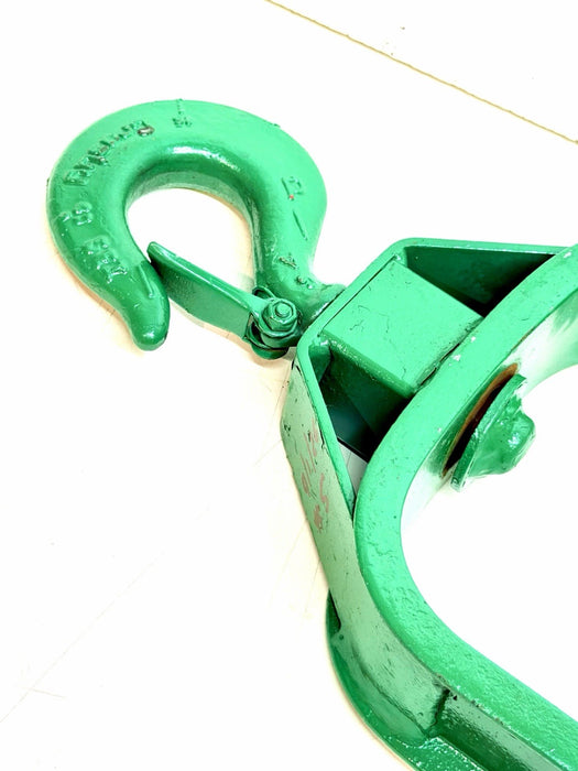 Greenlee 650 Cable Puller Sheave Hook - 6 inch #5