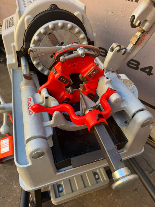 2024  RIDGID 535 V3 Pipe Threading Machine w/ Universal Cart & 811A Dies ET4