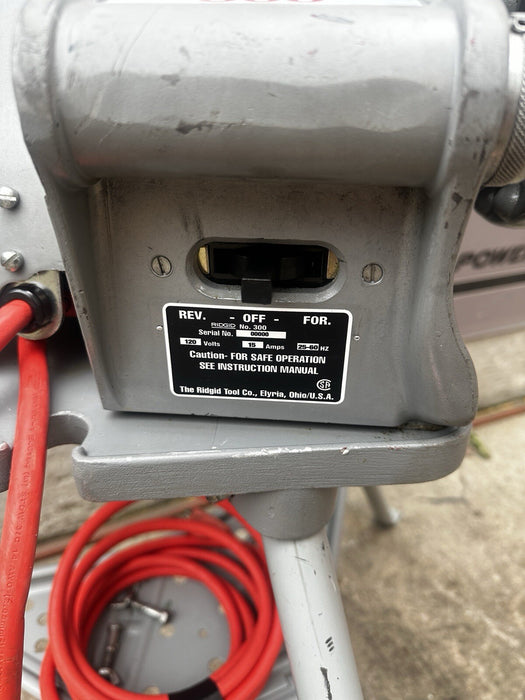 Ridgid 300 T-2 Pipe Threader Threading Machine 811Die Oiler Works Great