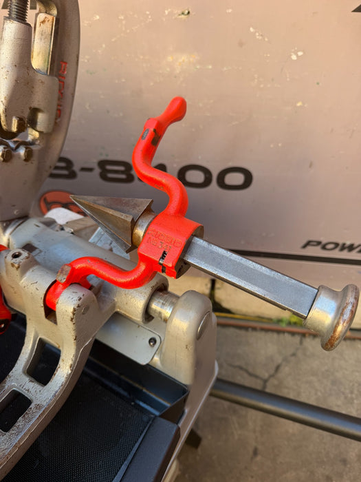 2018 RIDGID 535 V3 Pipe Threading Machine w/ Universal Cart & 811A Dies ET5