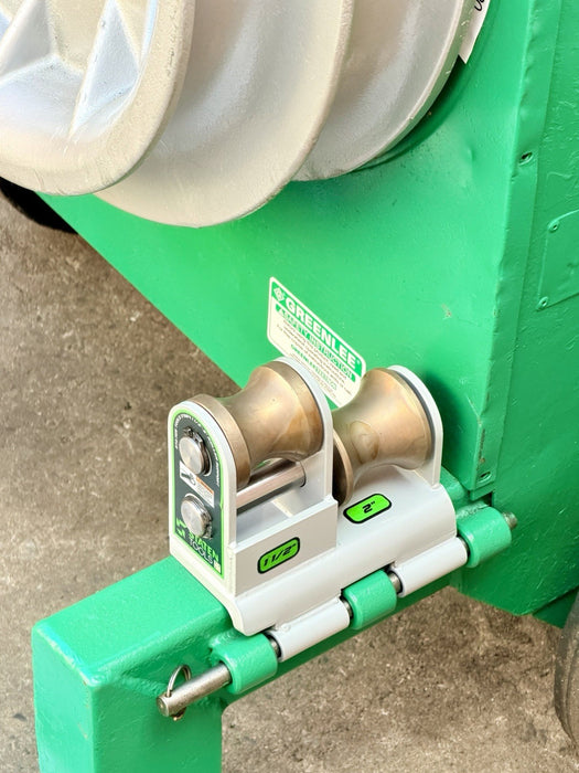 Greenlee 555 555C Conduit Pipe Bender 1/2"-2" RIGID & IMC New Style Warranty