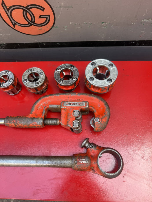 Ridgid 00R Pipe Threading Set, Ratchet, Handle+4 Dies  3/8 to 1 inch 7/9/26 #4