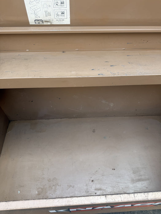 Model 4824 Knaack Jobsite Gang Box.  Great Shape.  60x24x28