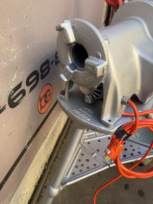 RIDGID 300  Pipe Threader Machine. Tristand. Oiler, Reamer, Die Works Great. 2