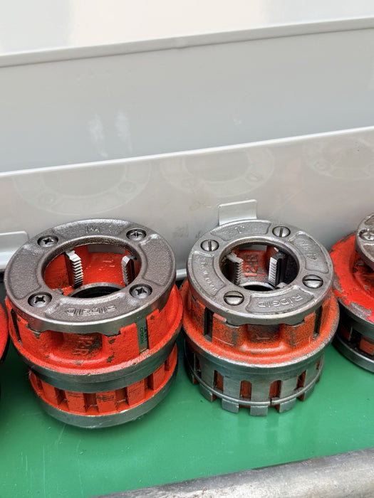 Ridgid 12-R Pipe Threader Die Head Set w/Case & Ratchet Head 12R  1/2" - 2" Dies