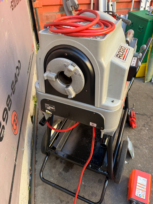 2018  RIDGID 535 V3 Pipe Threading Machine w/ Universal Cart & 811A Dies ET7