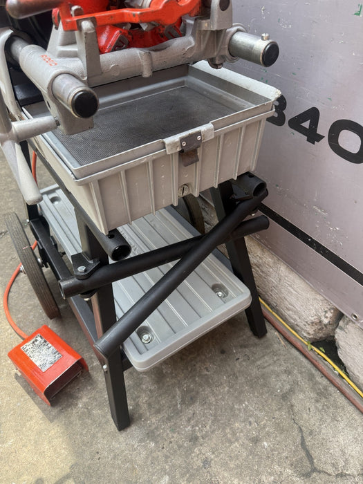 Rigid 1822 Automatic Pipe Threading Machine. 535, 300.  Works Great.  Unit #2.