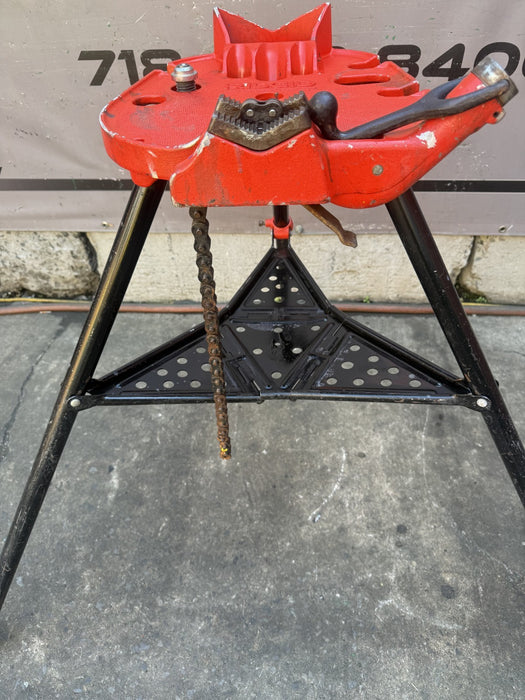 Ridgid 460 Tristand Portable Chain Pipe Vise 1/8" to 6" Tripod Stand  NICE.