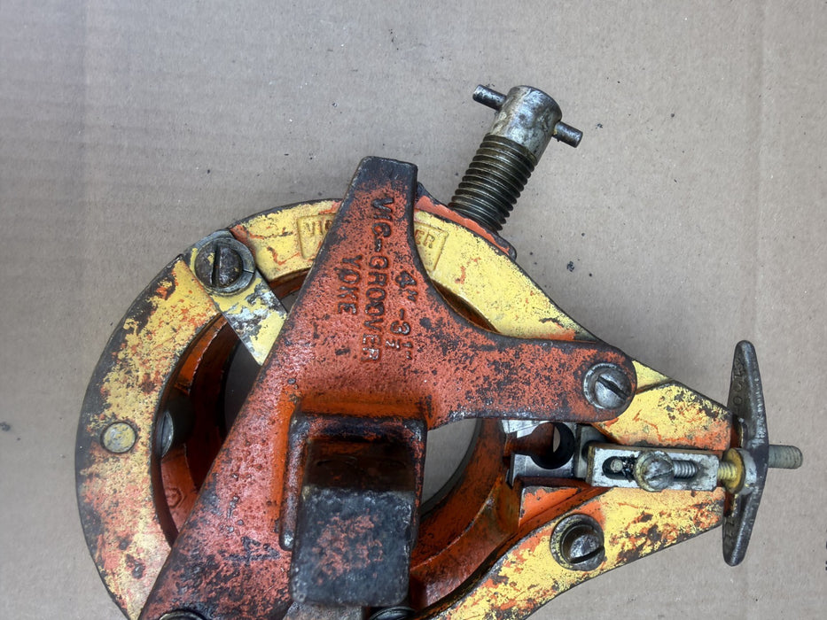 Victaulic Vic Cut Groover 3-1/2” to  4 inch.  Nice.  NO ratchet handle.  #2
