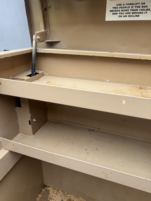 KNAACK 89 Piano-Style Jobsite Box 60"x30"x49" 47.8cu ft.  Good Condition.