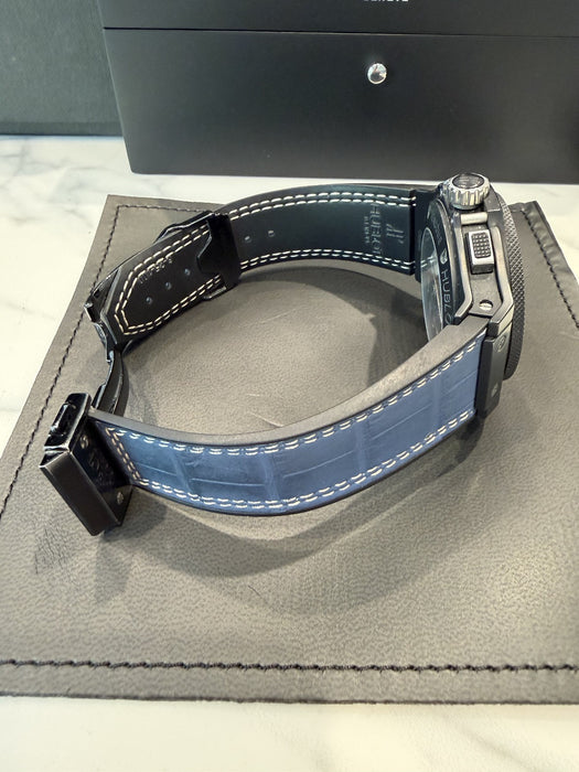 HUBLOT Big Bang Jeans Denim Blue Men's Watch Item No. 301.CI.5190.GR