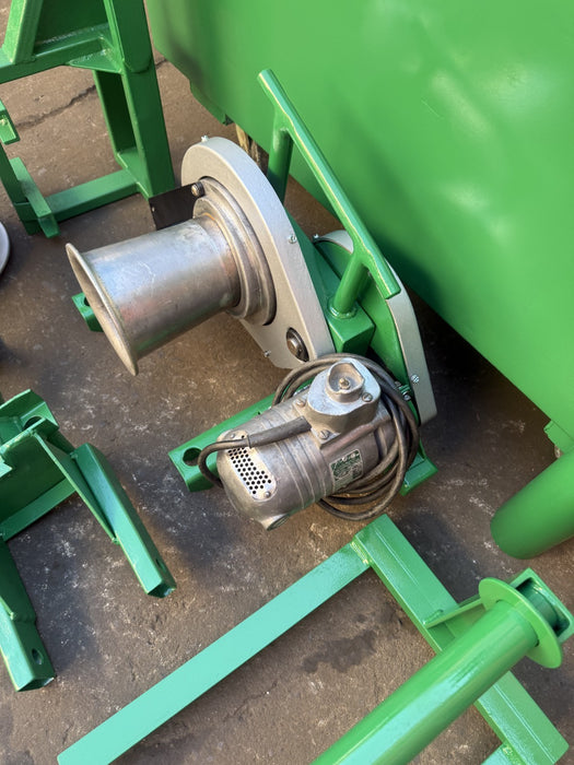 GREENLEE 640 4000 lbs Wire Cable Tugger Puller Set Box.  Works Fine. 10/15/26