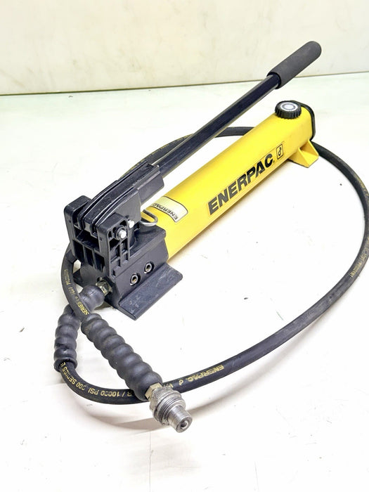 Enerpac P392 Two-Speed Hydraulic Hand Pump 700 Bar 10,000 PSI.  Works Great.
